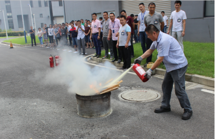 “Popularize firefighting knowledge and improve emergency response capabilities”